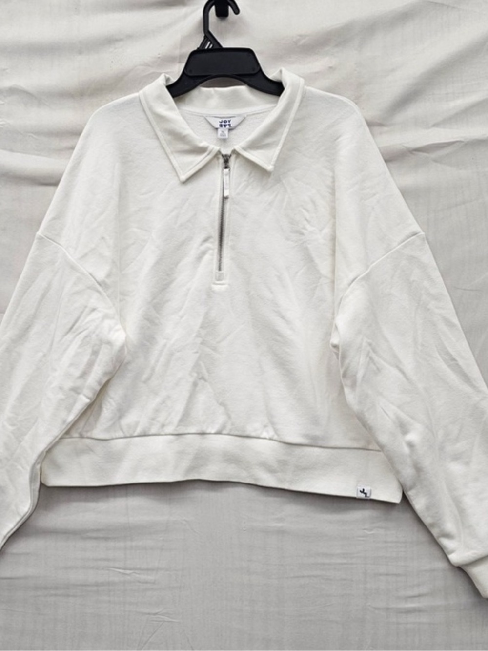 JoyLab White Crewneck Sweater with Blue Star Appliqués - Picture 3 of 6